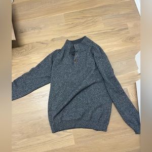 Wool footjoy sweater
